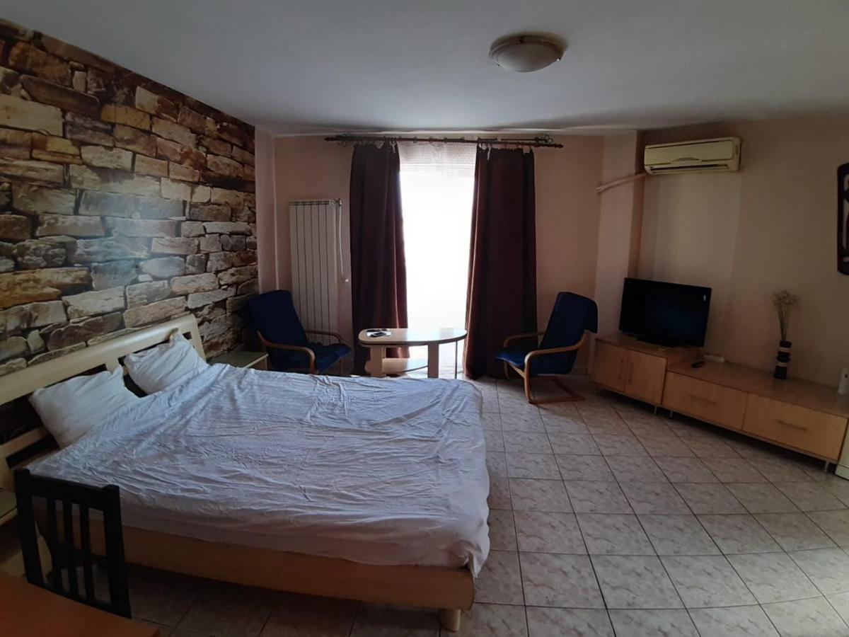 Old Town New Spacious Apartment Bucarest Extérieur photo