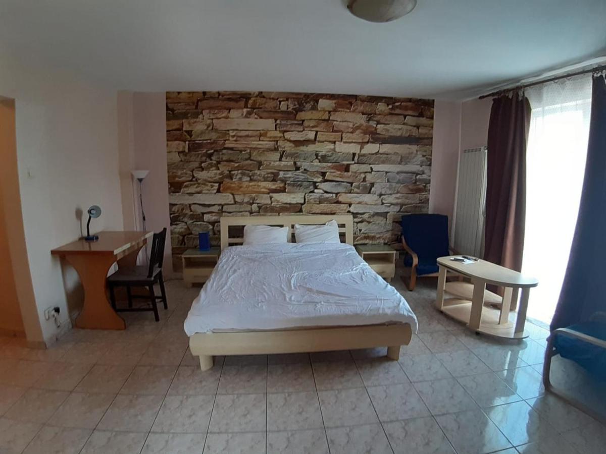 Old Town New Spacious Apartment Bucarest Extérieur photo